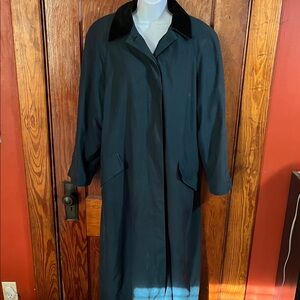 Vintage Anne Klein II Women's Dark Green Coat with removable lining sz 10